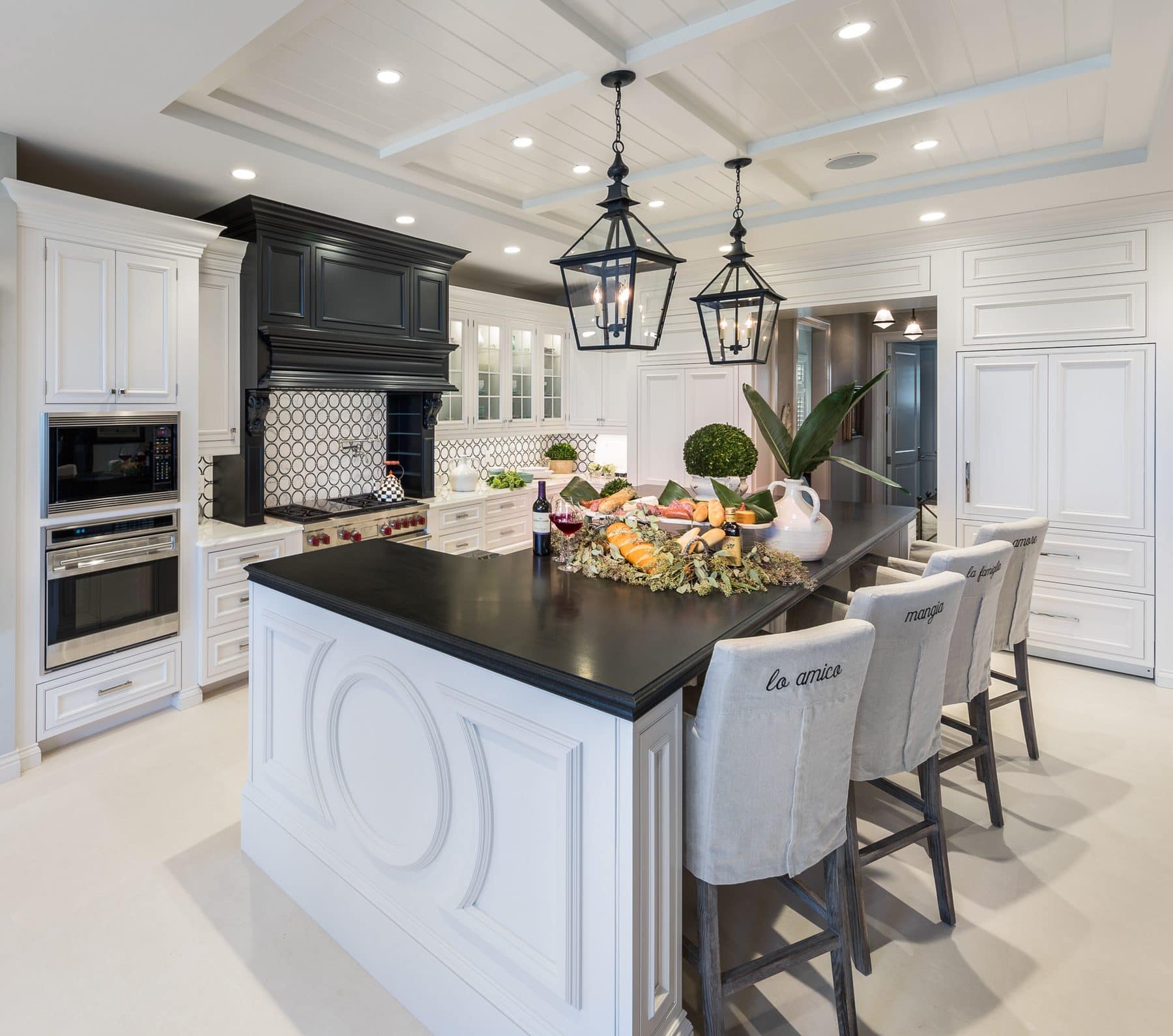 Manasota Key Project — interior design by Lancaster Interior Design (view 1 of 21)