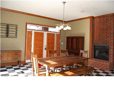 black white tile oak cabs